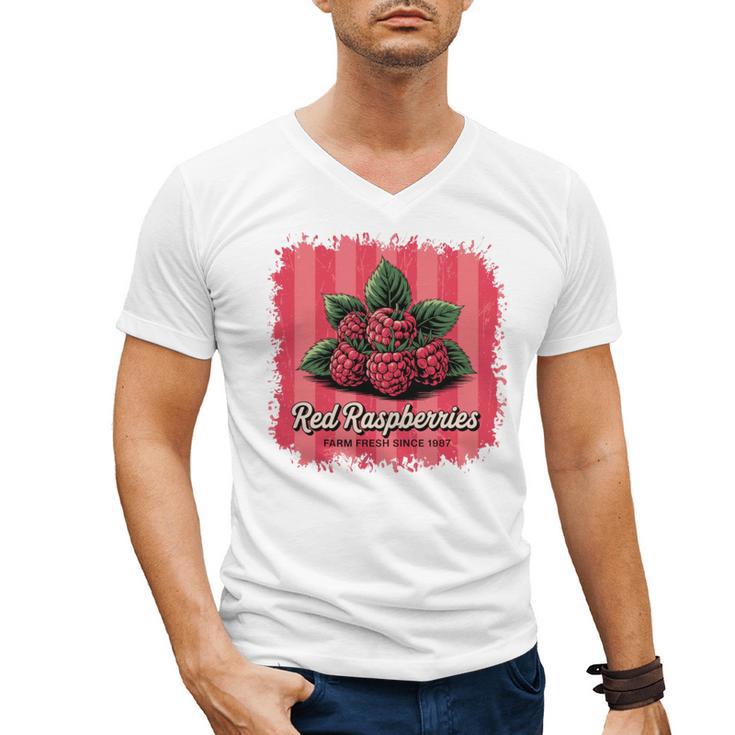 Red Raspberries Farm Fresh Since 1987 Nostalgia Men's V-Neck T-Shirt