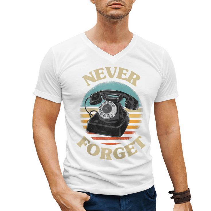Retro Phone Never Forget Nostalgia Vintage Raglan Baseball Tee Men's V-Neck T-Shirt