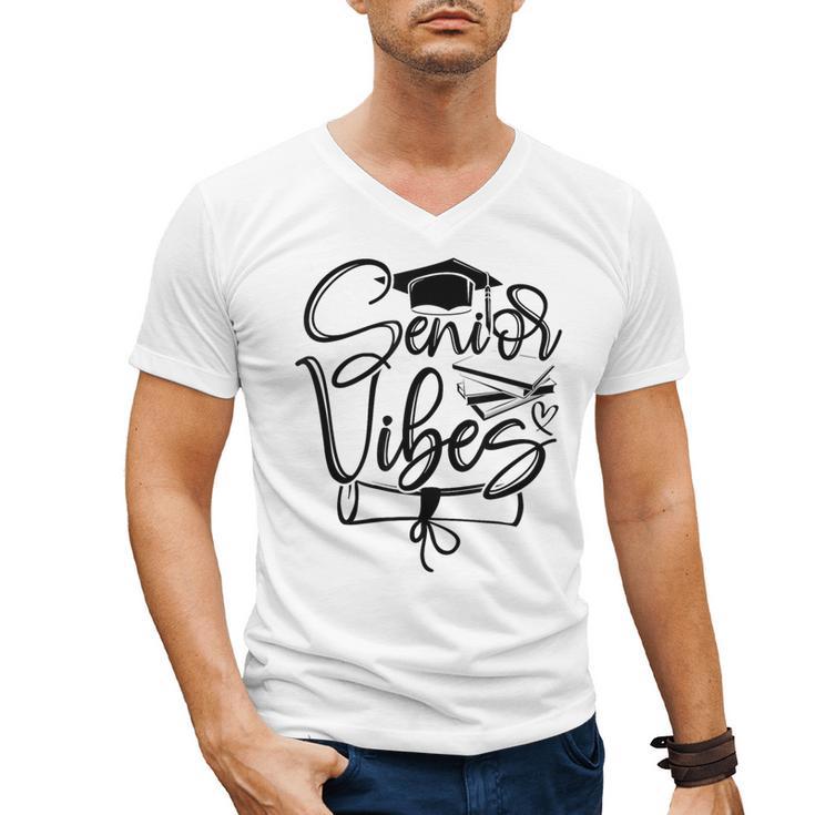 That Says Senior Vibes Graduation Diploma School Spirit Men's V-Neck T-Shirt