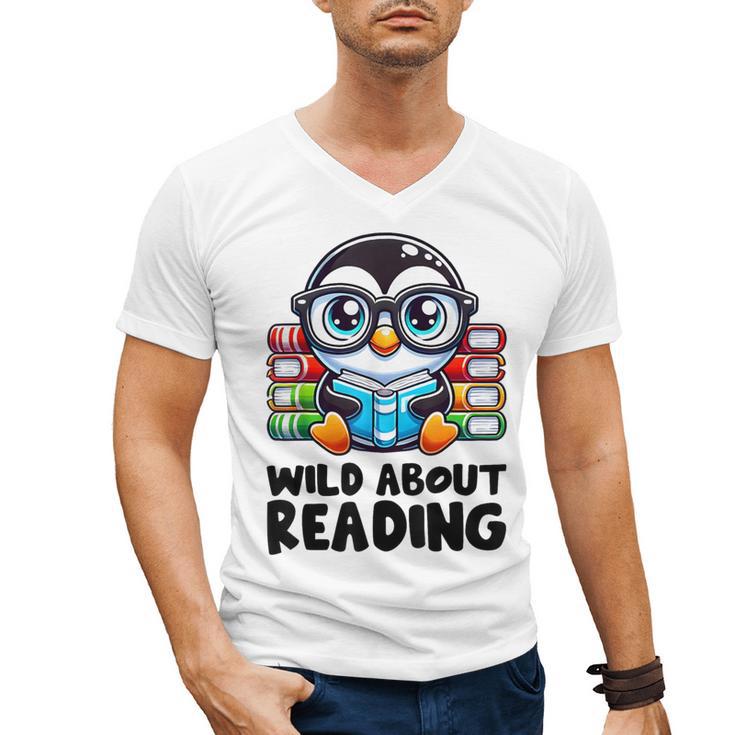 Wild About Reading Book Lover Penguin Men's V-Neck T-Shirt
