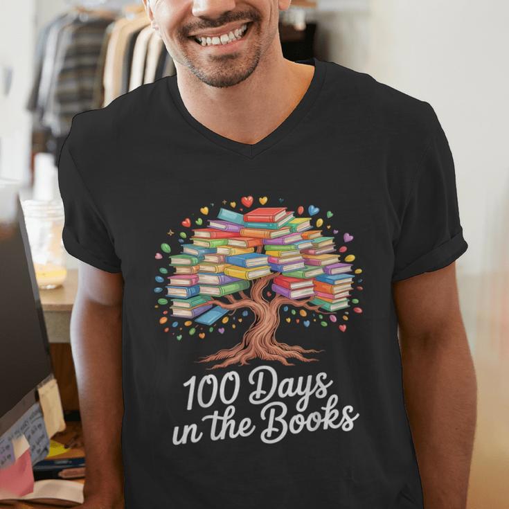 100th Day Of School Books Tree Reading Men's V-Neck T-Shirt