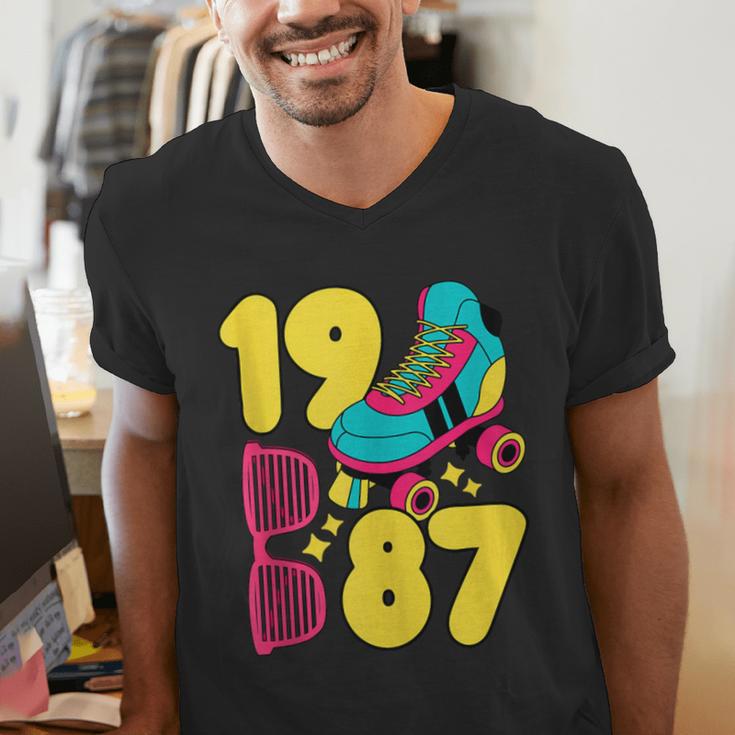 1987 Retro Raised In The 80s Old School Nostalgia Vibes Men's V-Neck T-Shirt 1987 Retro Raised In The 80s Old School Nostalgia Vibes Men's V-Neck T-Shirt