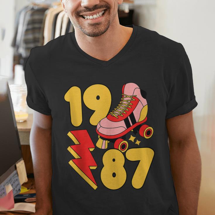 1987 Retro Roller Skate Vintage 80s Nostalgia Collector Men's V-Neck T-Shirt 1987 Retro Roller Skate Vintage 80s Nostalgia Collector Men's V-Neck T-Shirt
