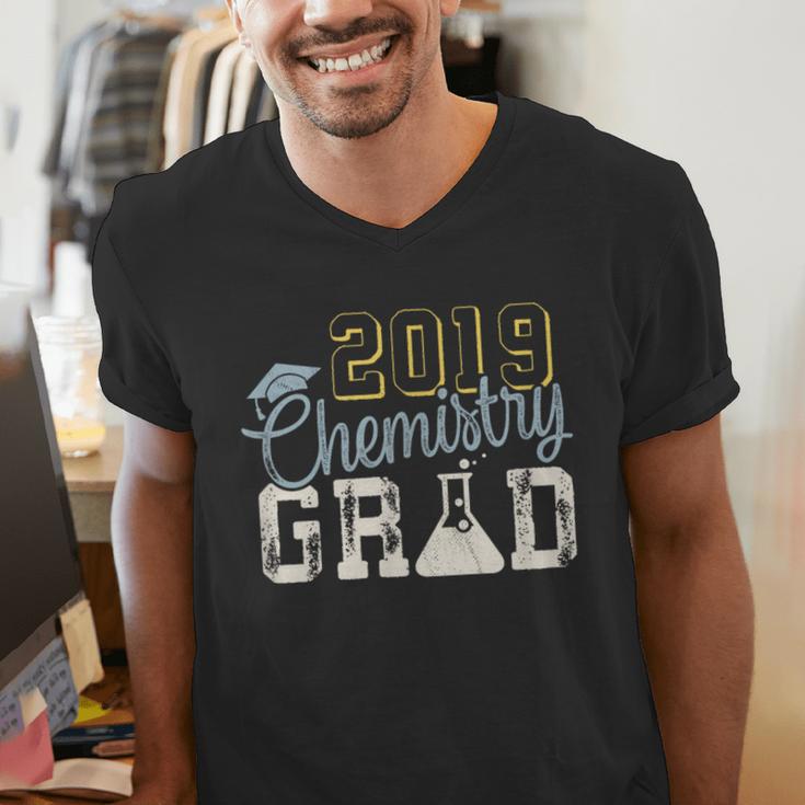 2019 Chemistry College Graduation For Graduate Men's V-Neck T-Shirt