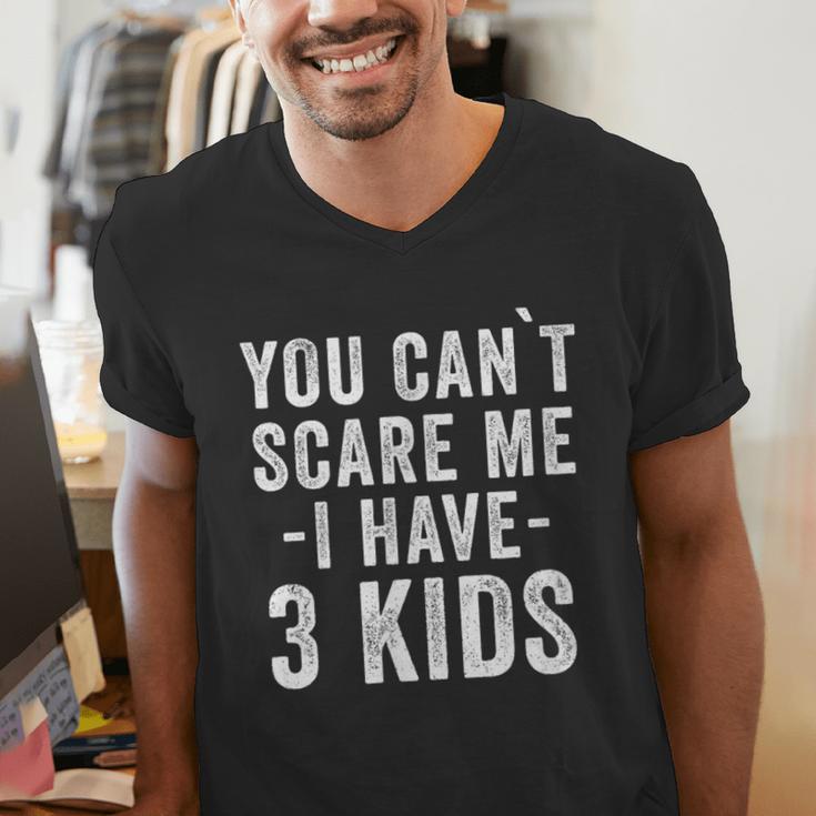 3 Kids Mom Of Three Dad Of 3 Children Parents Men's V-Neck T-Shirt