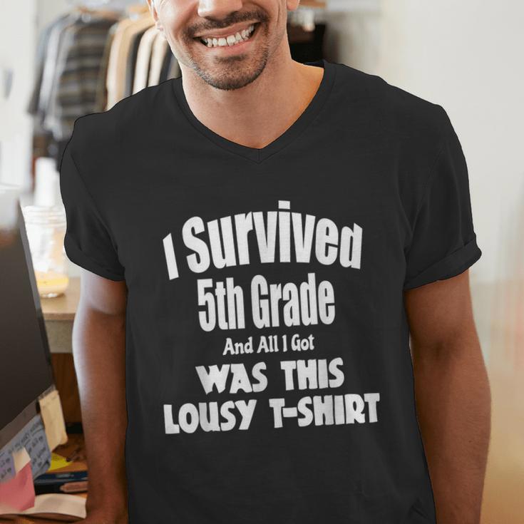 5th Fifth Grade Graduation Shirt Boy Girl Graduate Education Men's V-Neck T-Shirt