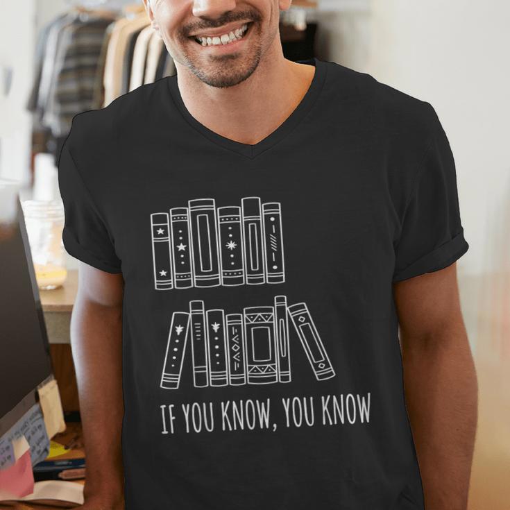 6 7 If You Know You Know Books Six Seven Meme Men's V-Neck T-Shirt