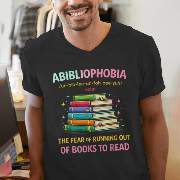 Abibliophobia Book Lovers Graphic Men's V-Neck T-Shirt