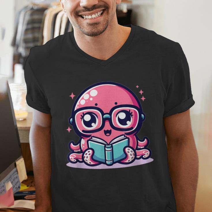 Adorable Book Lover Octopus With Reading Glasses Cute Men's V-Neck T-Shirt