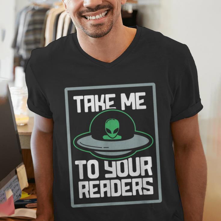 Alien Quote Take Me To Your Readers Sci-Fi Ufo Book Lover Men's V-Neck T-Shirt