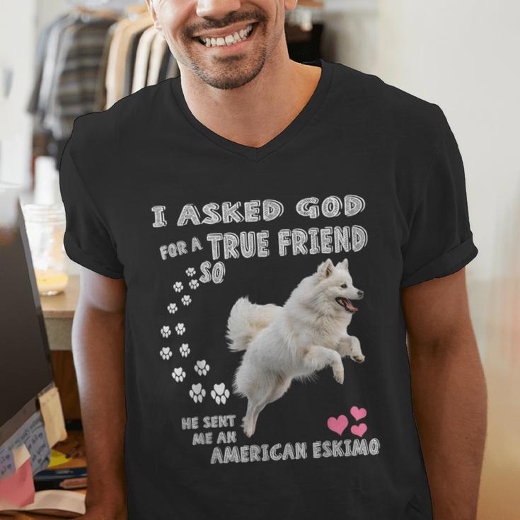 American Eskimo Dog Mom Eskie Dad Art Eskie Lover Quote Men's V-Neck T-Shirt