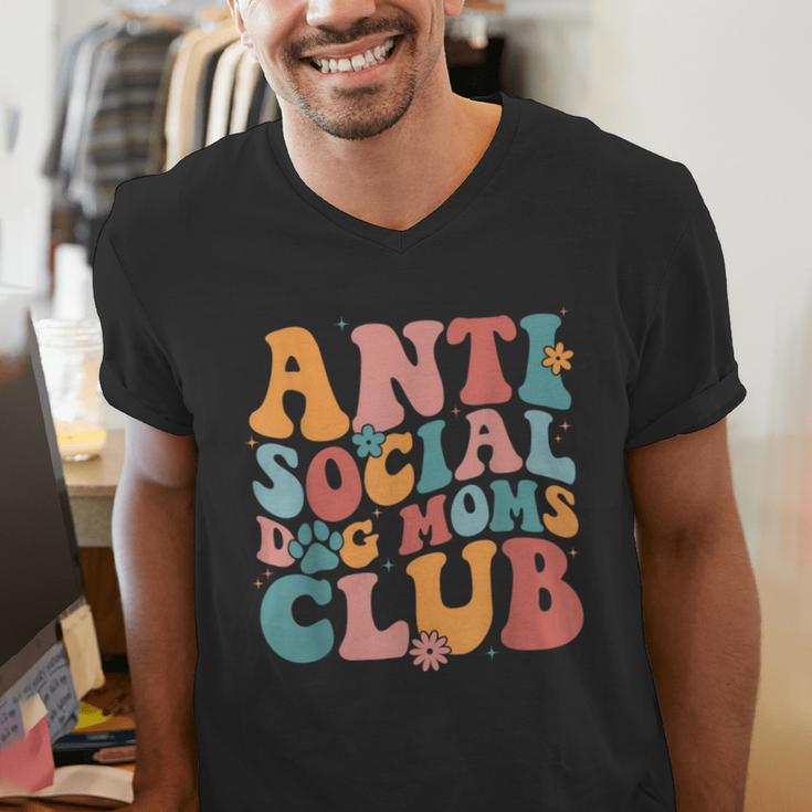 Anti Social Dog Moms Club Introvert Dog Mom Retro Men Women Men's V-Neck T-Shirt