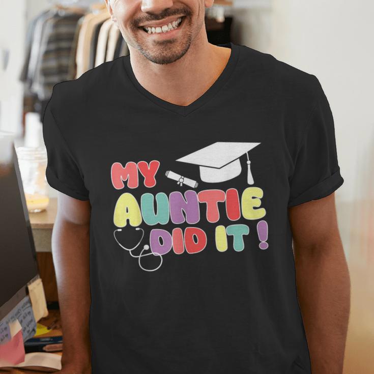 My Auntie Did It Aunt Graduation Nurse Doctor Aunt Graduated Men's V-Neck T-Shirt