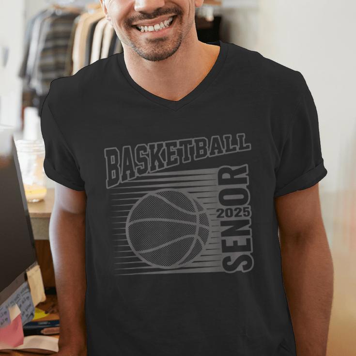 Basketball Senior For Boys &Girls Class 2025 Graduation Men's V-Neck T-Shirt
