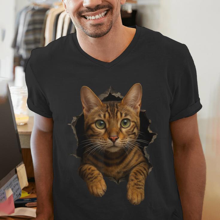 Bengal Cat Lover Animal Pet Bengal Cat Owner Mom Cat Dad Cat Men Women Kids Men's V-Neck T-Shirt