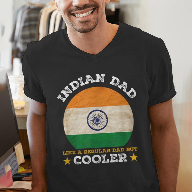 Best Indian Dad Ever Father's Day India Flag Pride Men's V-Neck T-Shirt