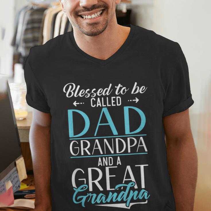 Blessed To Be Called Dad Grandpa And a Great Grandpa Men's V-Neck T-Shirt
