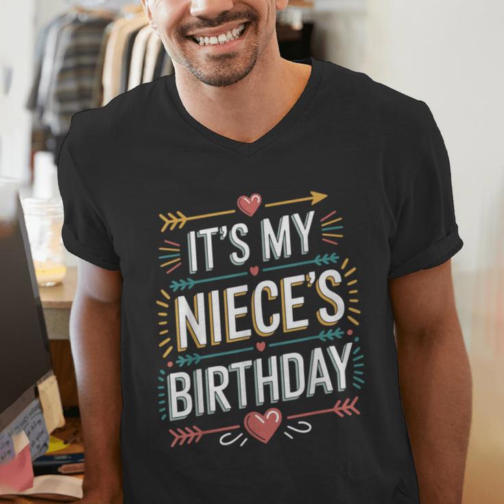 Boho Nostalgia It's My Niece's Birthday Women Kids Men's V-Neck T-Shirt