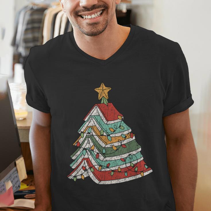 Book Christmas Tree For Librarians Book Lovers Men's V-Neck T-Shirt Book Christmas Tree For Librarians Book Lovers Men's V-Neck T-Shirt