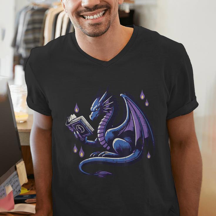 Book Lover Dragon Reading Cool Fantasy Women Girls Kids Men Men's V-Neck T-Shirt