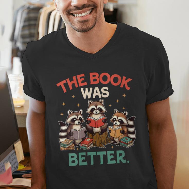 Book Lover Racoon Reading Bookish The Book Was Better Men's V-Neck T-Shirt Book Lover Racoon Reading Bookish The Book Was Better Men's V-Neck T-Shirt