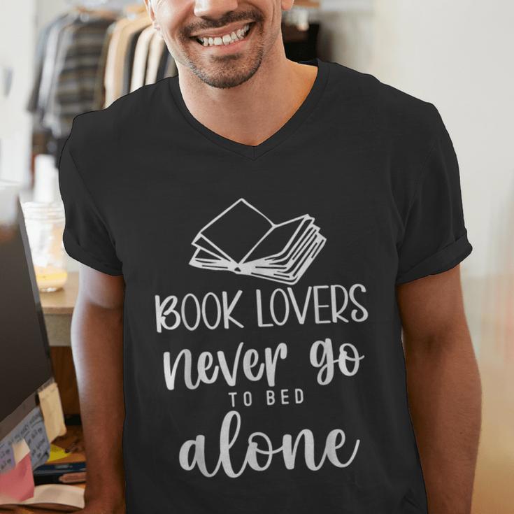 Book Lovers Never Go To Bed Alone Bibliophile Humor Men's V-Neck T-Shirt