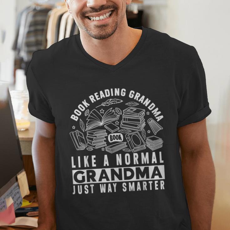 Book Reading Grandma Book Lover Grandma Men's V-Neck T-Shirt Book Reading Grandma Book Lover Grandma Men's V-Neck T-Shirt