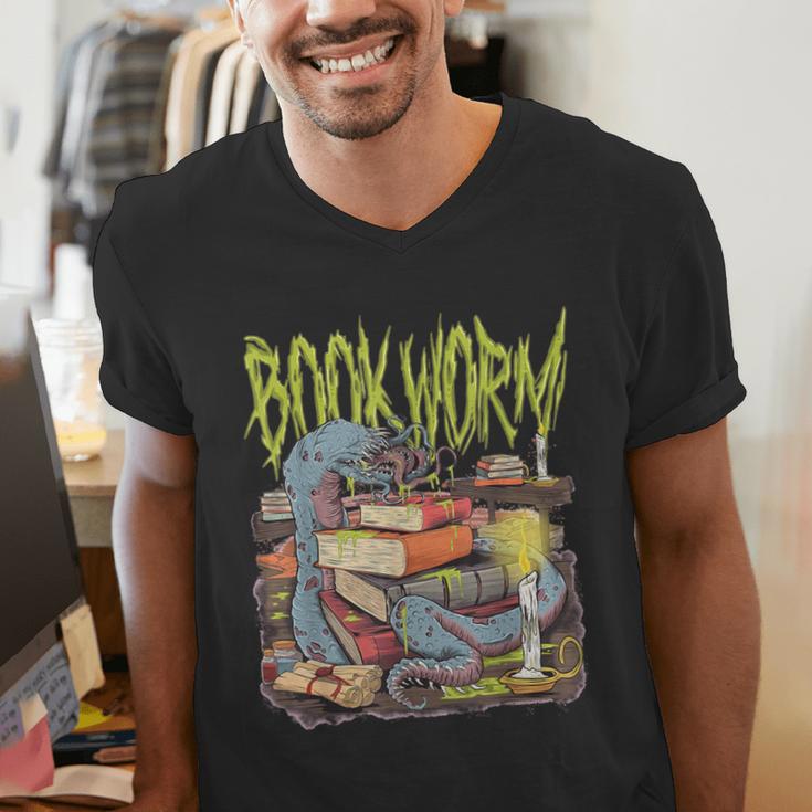 Graphic Book Worm Monster Horror Reading Book Lover Men's V-Neck T-Shirt