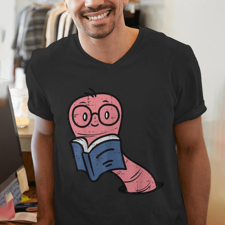 Book Worm Pun Read Reading Librarian America Men Women Kids Men's V-Neck T-Shirt