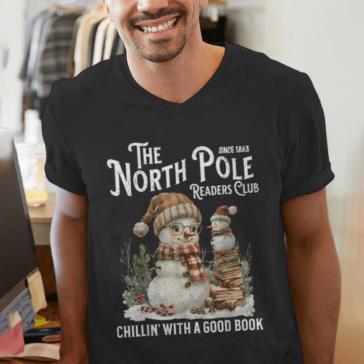 Bookish Christmas North Pole Book Club Snowman Book Worm Men's V-Neck T-Shirt
