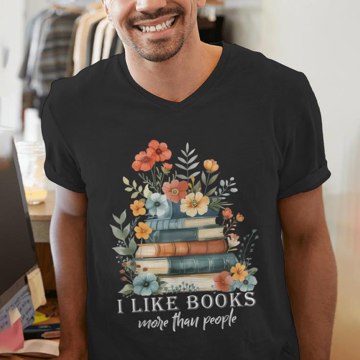 I Like Books More Than People Reading Reader Bookworm Saying Men's V-Neck T-Shirt