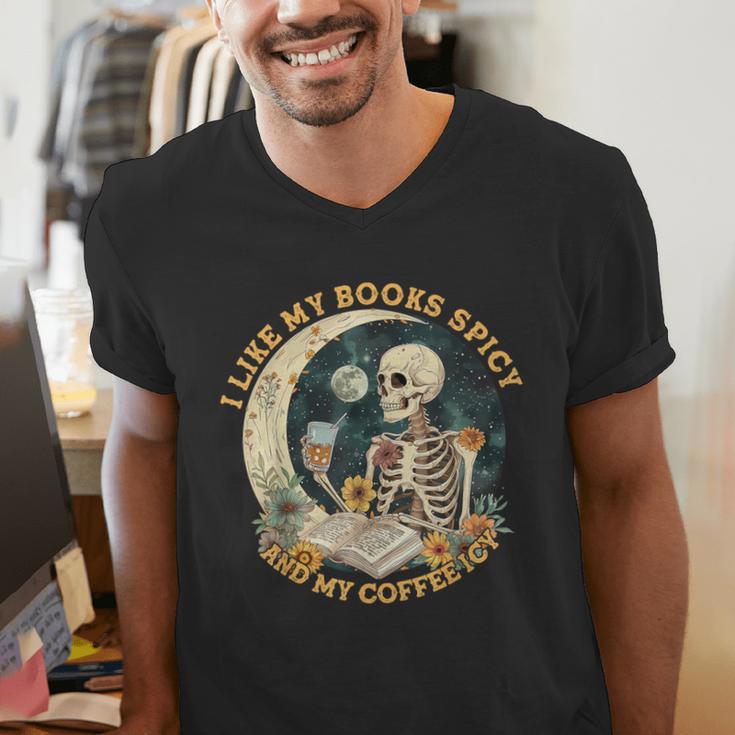 I Like My Books Spicy & My Coffee Icy Skeleton Read Book Men's V-Neck T-Shirt