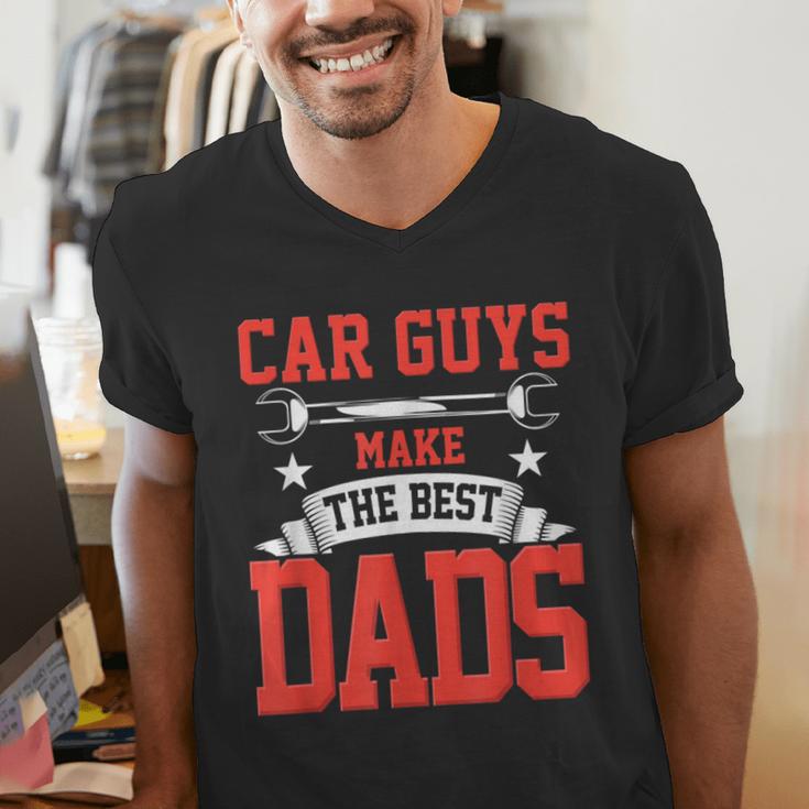 Car Guys Make The Best Dads Garage Mechanic Dad Men's V-Neck T-Shirt