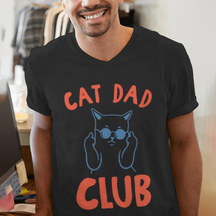 Cat Dad Club Life Is Better With Cats Retro Cat Dad Men's V-Neck T-Shirt