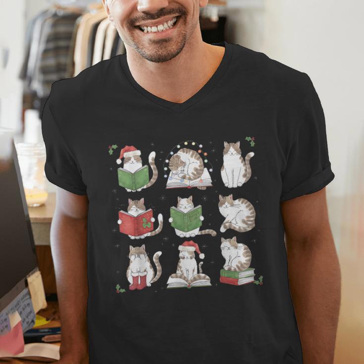 Cat Reading Book Funny Christmas Cat Book Lover Librarian Men Women Kids Men's V-Neck T-Shirt