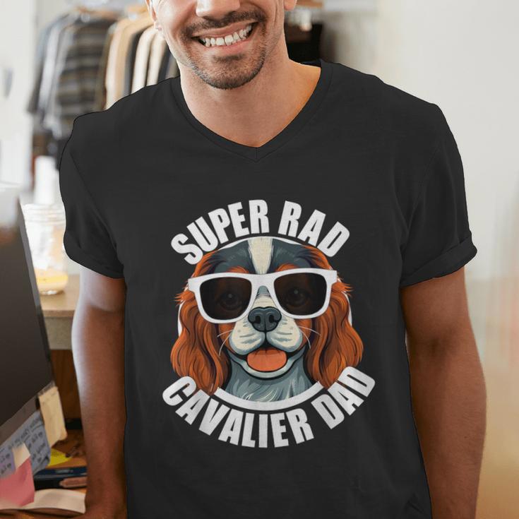 Cavalier King Charles Spaniel Dad Father’s Day Men's V-Neck T-Shirt