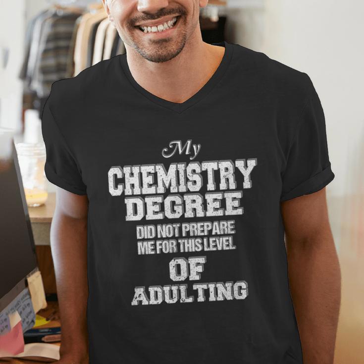 Chemistry Degree Graduation Quote Men's V-Neck T-Shirt