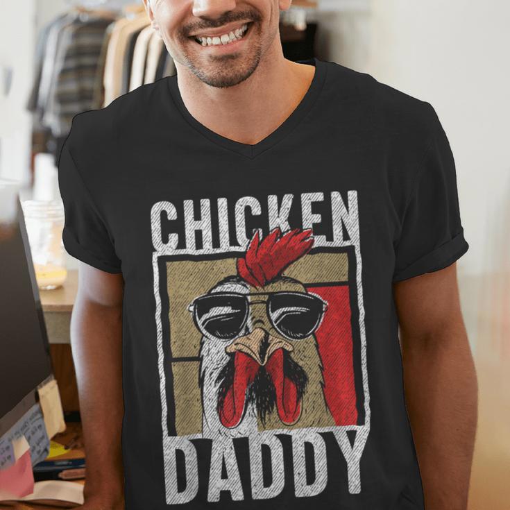 Chicken Daddy a Fun For Every Rooster In The Basket Men's V-Neck T-Shirt
