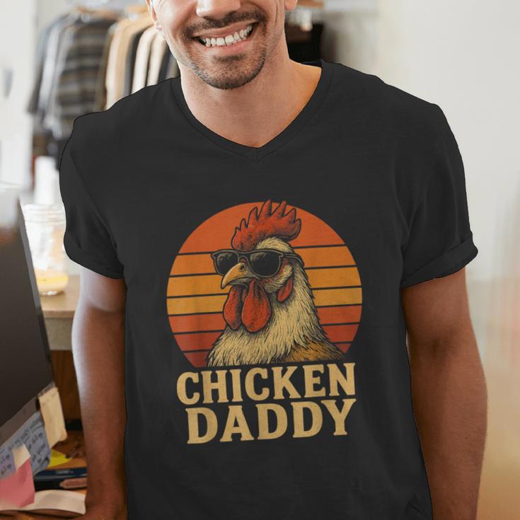 Chicken Daddy Vintage Chicken Dad Farmer Poultry Farmer Men's V-Neck T-Shirt