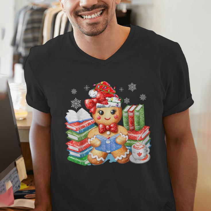 Christmas Gingerbread Man Reading Book Snowflake Teacher Men's V-Neck T-Shirt
