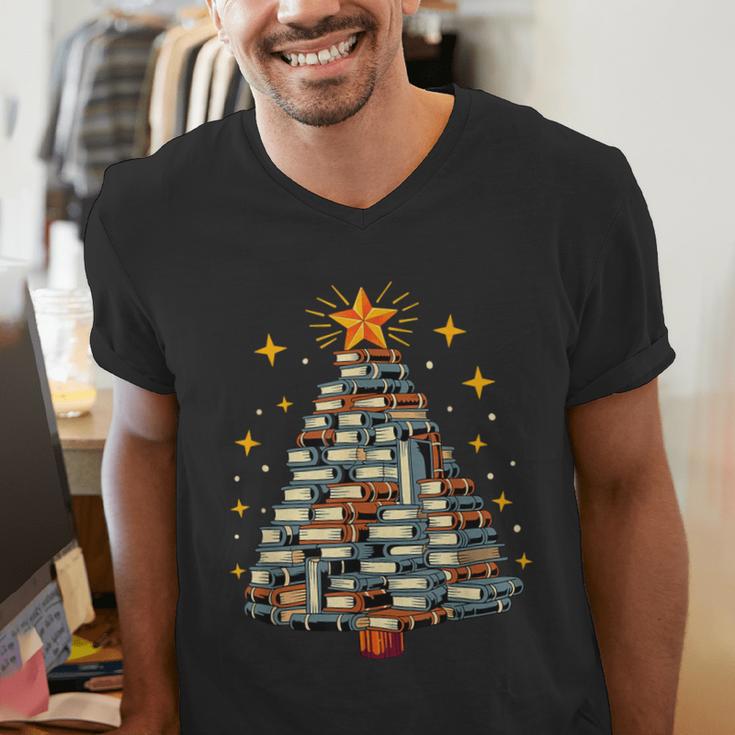 Christmas Tree Books Men's V-Neck T-Shirt