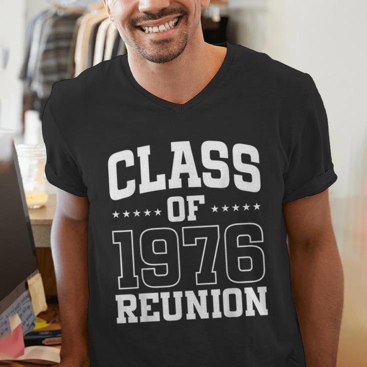 Class Of 1976 Reunion 50 Years Alumni Graduation High School Men's V-Neck T-Shirt