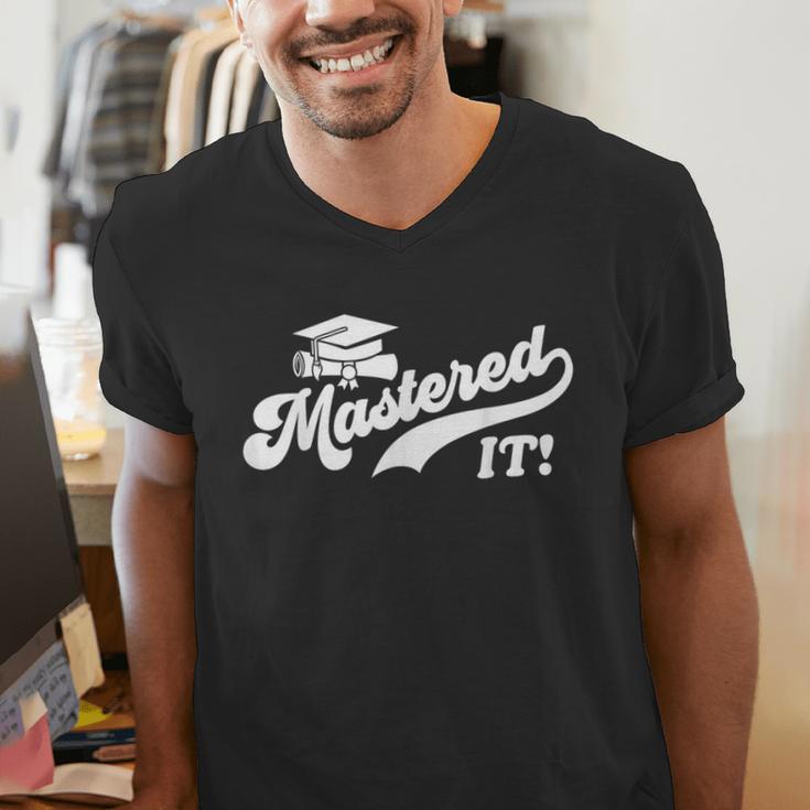 Class Of 2022 Mastered It College Masters Degree Graduation Men's V-Neck T-Shirt