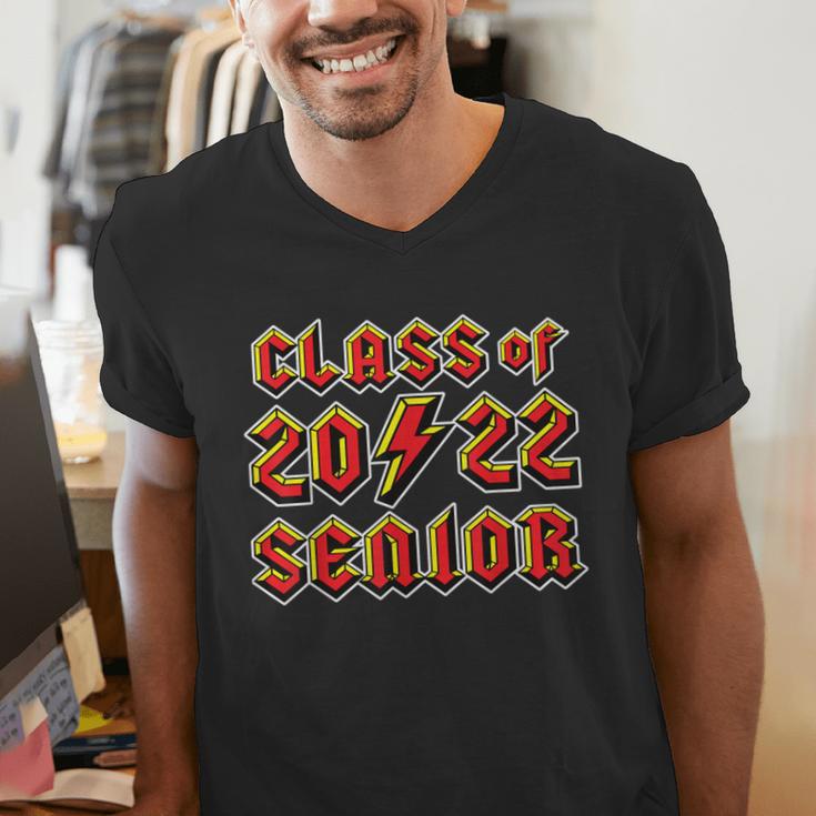 Class 2022 Senior 80s 90s Rock Retro Vintage Graduation Men's V-Neck T-Shirt