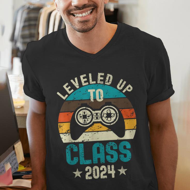 Class Of 2024 Senior Graduation Leveled Up Gamer Class 2024 Men's V-Neck T-Shirt