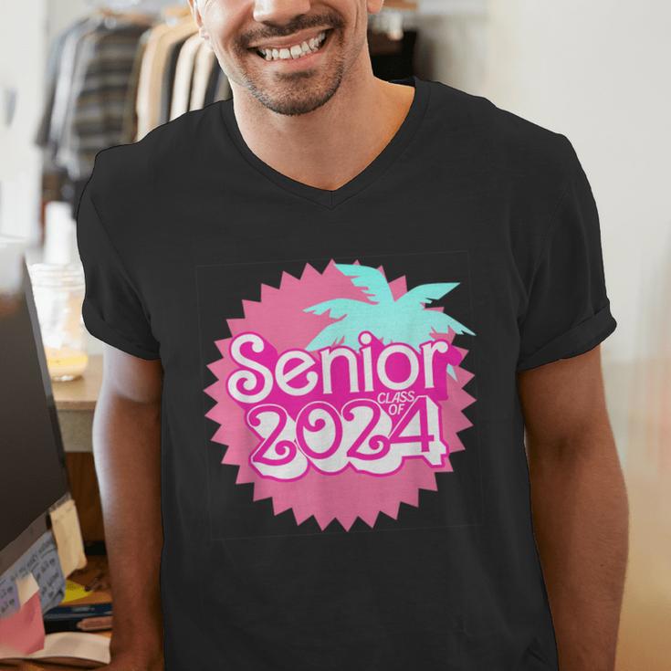Class Of 2024 Senior Pink Retro Classic Girl Grad Graduation Men's V-Neck T-Shirt