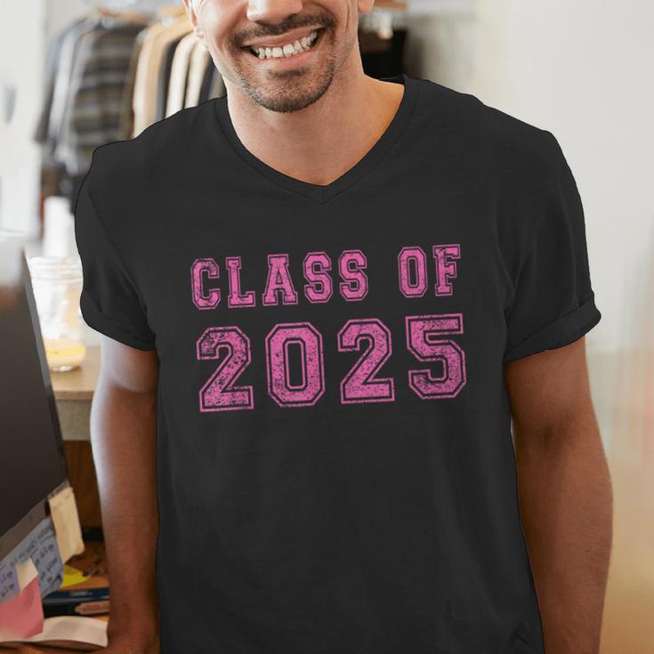 Class Of 2025 High School Graduation Date GraduateShirt Men's V-Neck T-Shirt