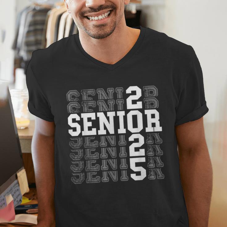Class Of 2025 Senior 2025 Back To School 2025 Graduation 25 Men's V-Neck T-Shirt