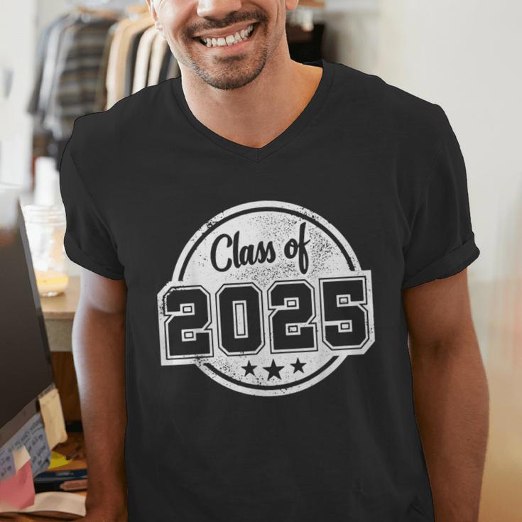 Class Of 2025 Senior School Graduation College Men's V-Neck T-Shirt
