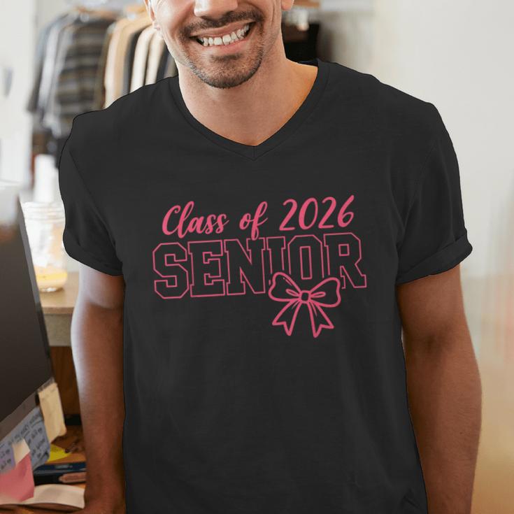Class Of 2026 Pink Coquette Bow Cap Senior 2026 Graduation Men's V-Neck T-Shirt